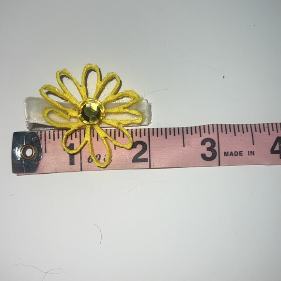 Hair clips - Picture 3 of 3